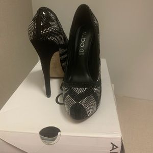 ALDO silver and black pumps perfect for holidays